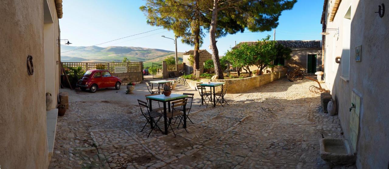 B&B Manca1Fiorino Buseto Palizzolo Exterior photo
