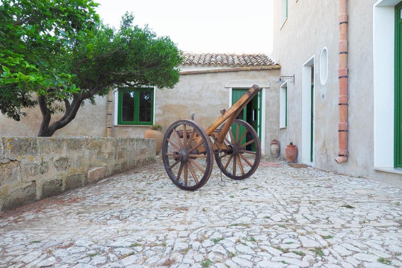 B&B Manca1Fiorino Buseto Palizzolo Exterior photo